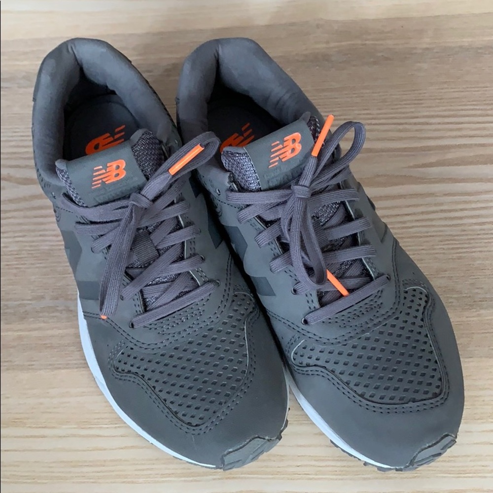 Women’s New Balance running shoes size 6
